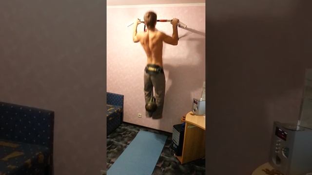 подтягивание +16кг (24 раза) смотреть онлайн