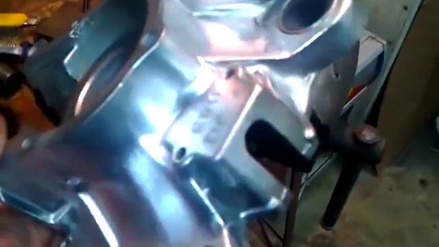 Чистка 2T двигателя Honda AF 18 смотреть онлайн