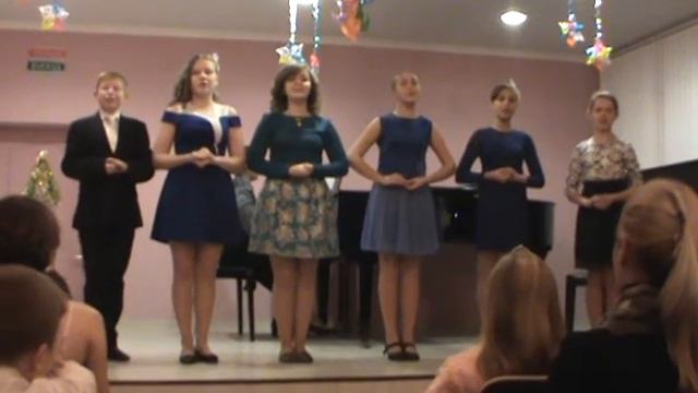 "Новорічне свято" сл. і муз. Є. Козинської смотреть онлайн