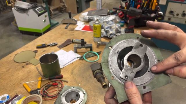 Antique air cylinder rebuild смотреть онлайн