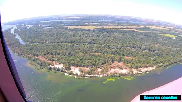 Полет на вертолете Ми-2. Запорожье и Хортица с высоты птичьего полета. Что такое «Гайка Иисуса» смотреть онлайн