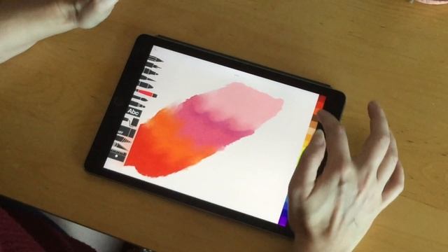 Smudge Tool in Sketches School for iPad and iPhone смотреть онлайн