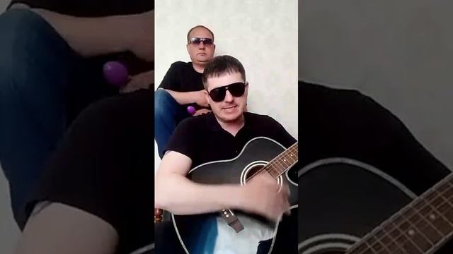 В спальне твоей