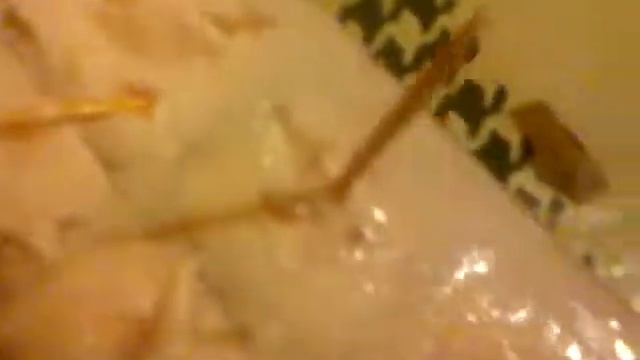 Мороженое из йогурта (посмотрите рецепт в прошлом видео) смотреть онлайн