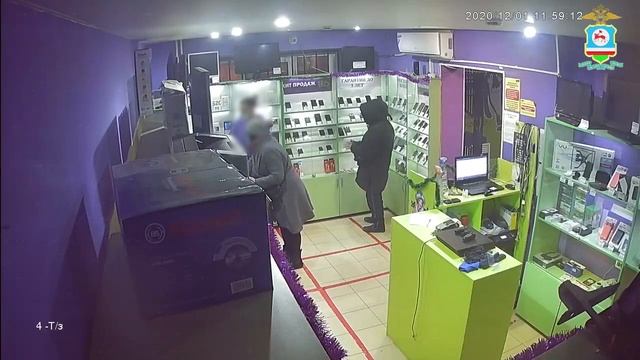 Скрытая камера засняла кражу в Якутске смотреть онлайн