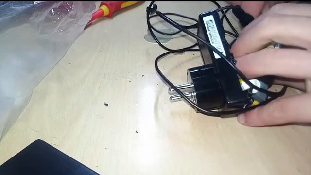 MONITOR LED LG22EA53 SE APAGA Reparacion completa | LG 22EA53 SHUTDOWN REPAIR смотреть онлайн