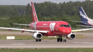 Самолет красный, предкрылок желтый. Суперджет авиакомпании Red Wings