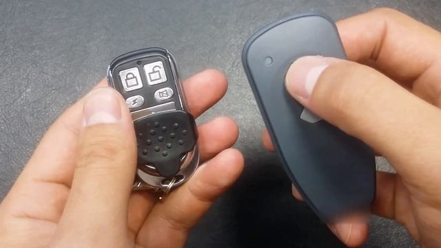 How to clone Marantec Digital 382 / Digital 384 868,3Mhz remote controls (side by side) смотреть онлайн