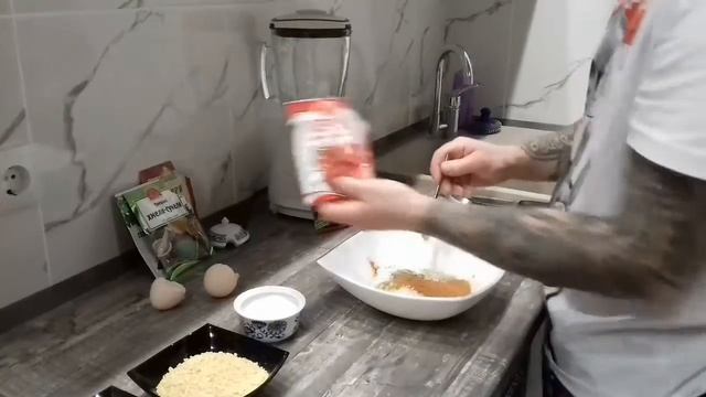 Конкуренция KFC... КРОЛИК Си... смотреть онлайн