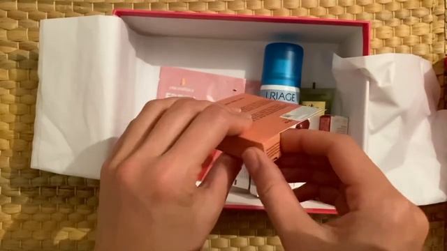 Самый печальный состав ever!Распаковка BeautyInsider magic box 37 смотреть онлайн