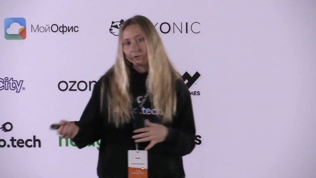 Аня Подображных. Затаскиваем большое, новое и непонятное смотреть онлайн