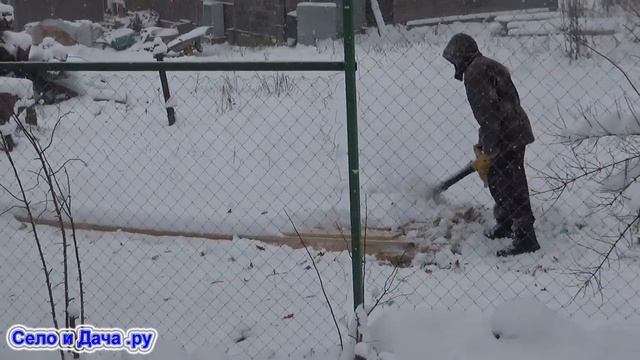 Воздуходувка бензиновая "Чемпион": уборка (очистка) снега воздуходувкой. смотреть онлайн