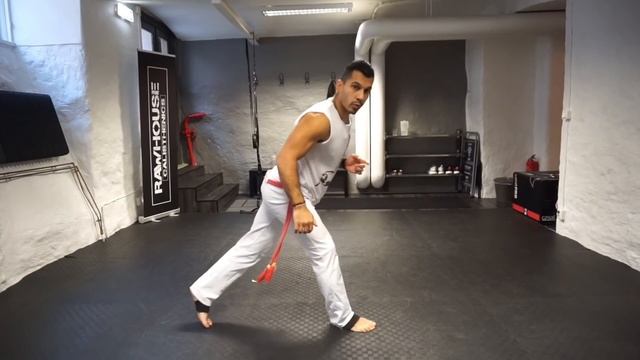 How to do Capoeira (GINGA) смотреть онлайн