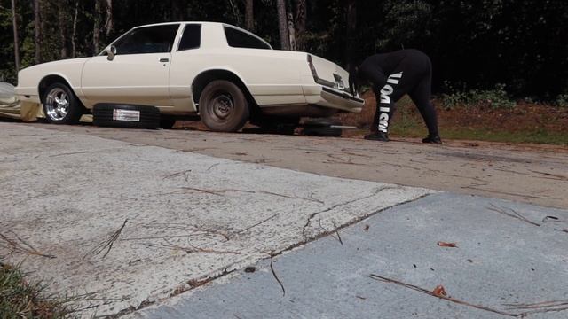 PUTTING MY NEW WHEELS ON THE MONTE CARLO CL!! смотреть онлайн