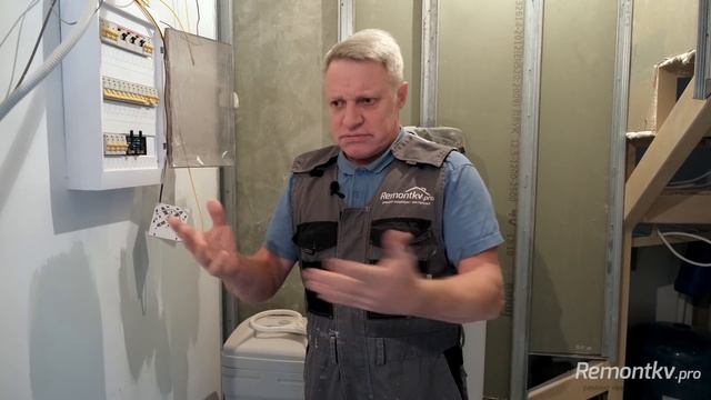 Приколы ремонта. Криворукие электрики смотреть онлайн