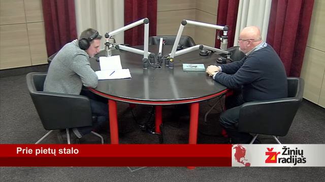 "Prie pietų stalo": Raigardas Musnickas ir Gediminas Navaitis смотреть онлайн