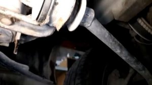 Замена подушки двигателя правой Лада Калина #ЧёрныйГонщик ??