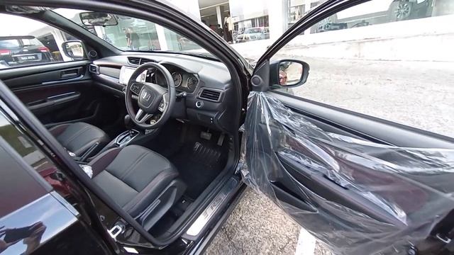Honda WR-V RS Black (DG4) 1.5 CVT Walkaround Exterior And Interior (Brunei)
