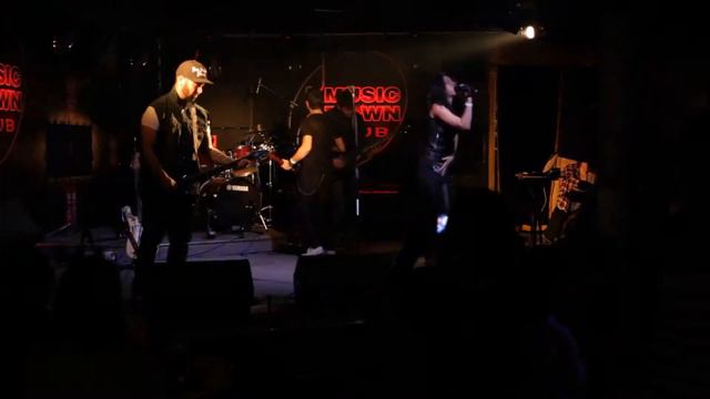 LaScala - Сутки смотреть онлайн