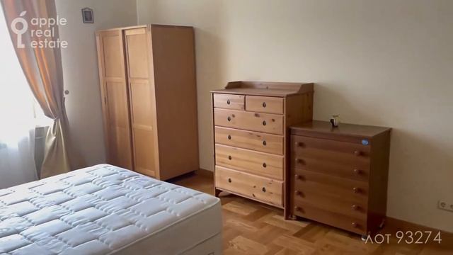 Идеальная локация: 115 кв.м в аренду. 4 комнаты. Вид на набережную смотреть онлайн