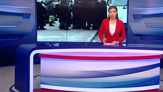 В Рыбинске глыба снега упала на женщину смотреть онлайн
