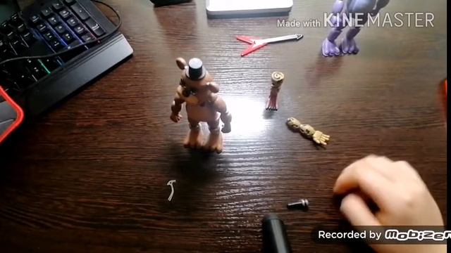 Собирает аниматроников фнаф 1