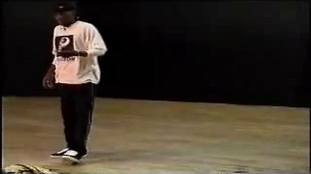 Dance Moon Walk / Space Walk смотреть онлайн