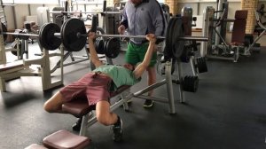 Жим лежа. Жим штанги лежа 100 кг.  Жим 100 кг. Жим эктоморфа.