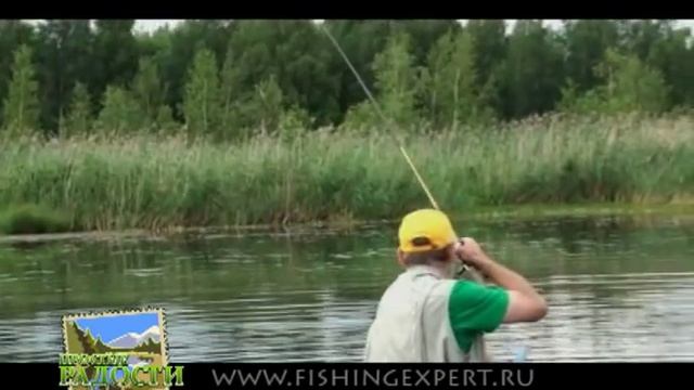 Ловля огромных окуней 2 кг. на спиннинг 2010г. смотреть онлайн