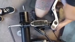 Бесплатная,Быстрая  прокачка тормозов велосипеда