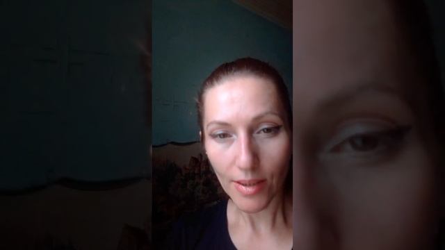Такая стрелка делается жидкой подводкой, стрелка рисуется легко карандашом. Стрелка - молния. смотреть онлайн