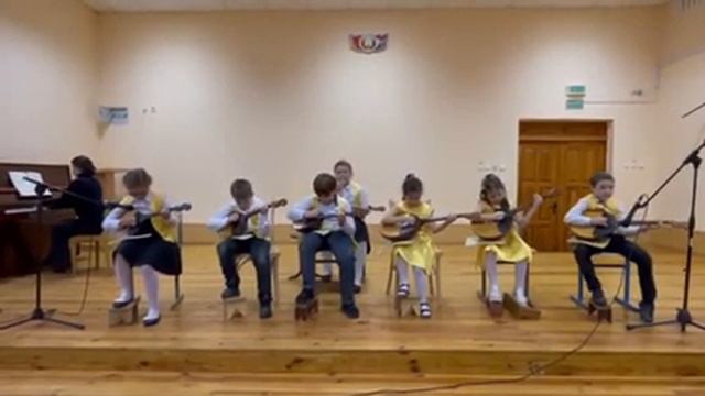 Ансамбль Фантазеры. Песенка Львенка и Черепахи смотреть онлайн