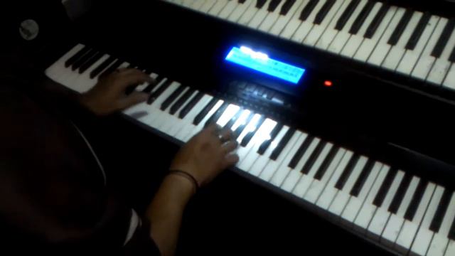 Casio WK-500 con Historia de un Amor смотреть онлайн