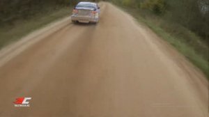 Различие между AWD и 4WD