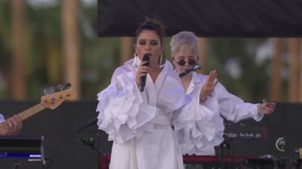 Jessie Ware - Live at Festival (2018)