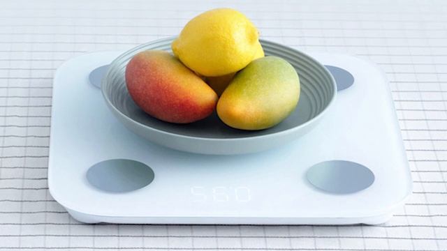 Умные весы Xiaomi Mi Body Composition Scale 2 смотреть онлайн