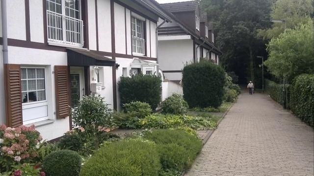 My life in germany long time ago смотреть онлайн