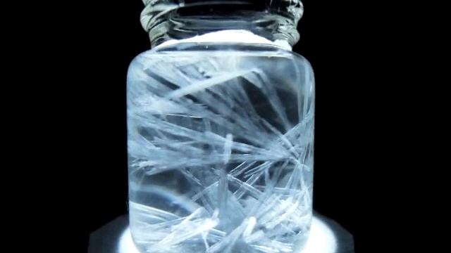 Crystallization of synthetic Antarcticite(CaCl2-6H2O) смотреть онлайн