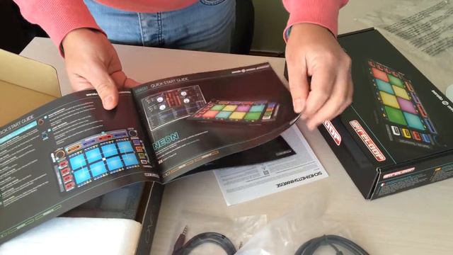 RELOOP NEON Serato DJ Drum Pad Modular www.seratodj.cl смотреть онлайн