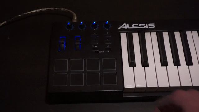 Alesis V49 USB Midi Keyboard Review! | The Best USB Midi Keyboard in 2020? смотреть онлайн