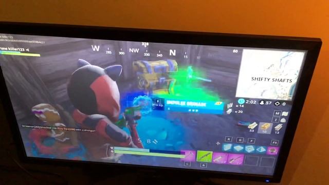 New iPad 9.7 inch playing Fortnite on my beast pc смотреть онлайн
