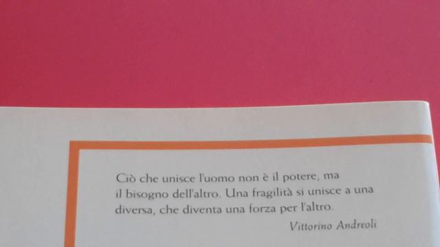 La fragilità è un valore umano da L'uomo di vetro di Vittorino Andreoli смотреть онлайн