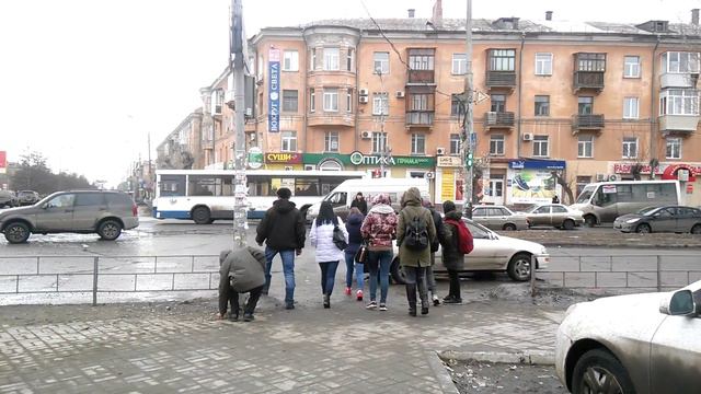 Пропустить нельзя ехать. Кристалл 1 смотреть онлайн