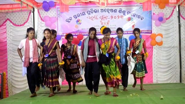 Adivashi Songs Group Dance | Sargiphula Pogram MV-79 Kanya Ashram смотреть онлайн