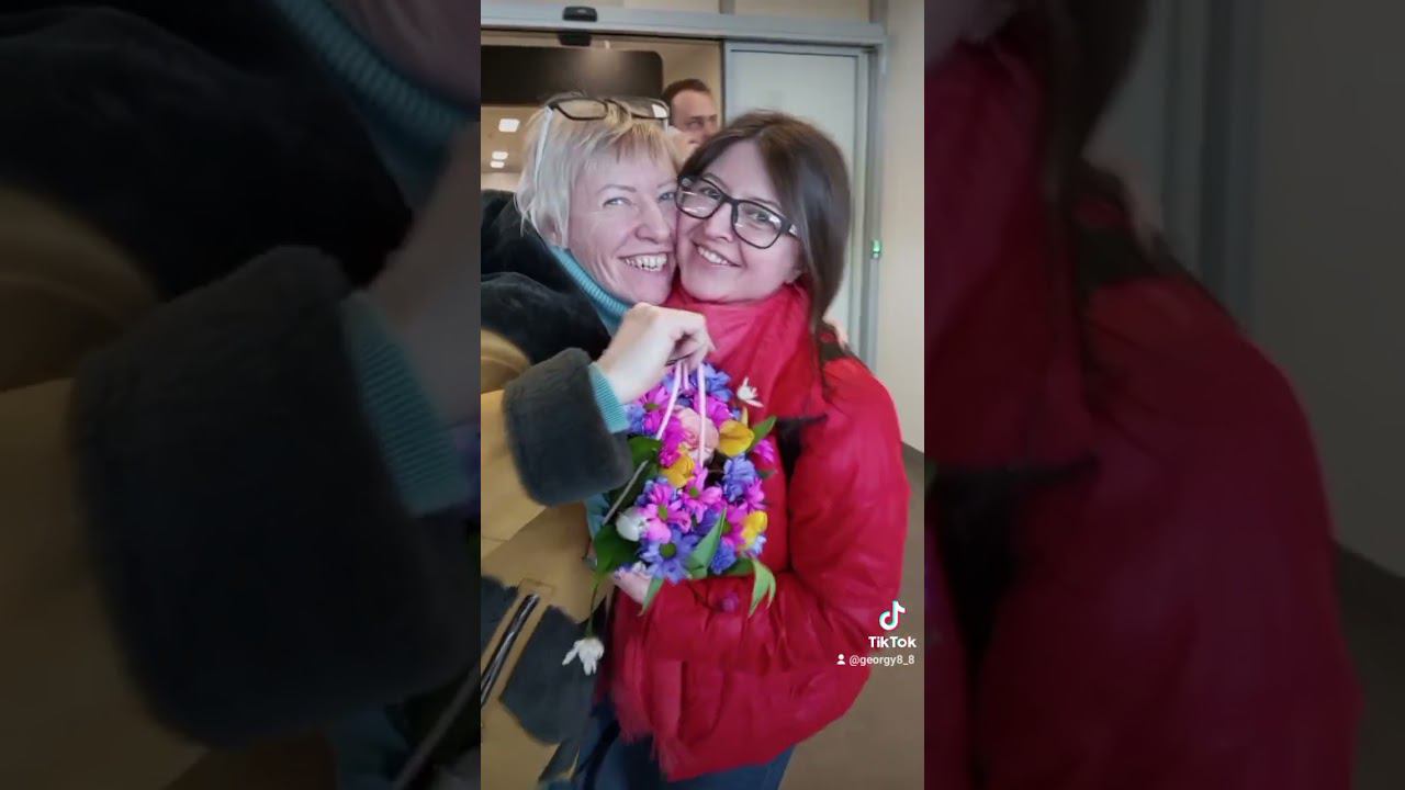 Встречаем любимого спонсора из Санкт Петербурга смотреть онлайн