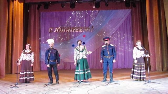 Народный коллектив ансамбль русской песни "Добро"- "Ехали казаки над Кубань- рекой". р.п. Радищево. смотреть онлайн