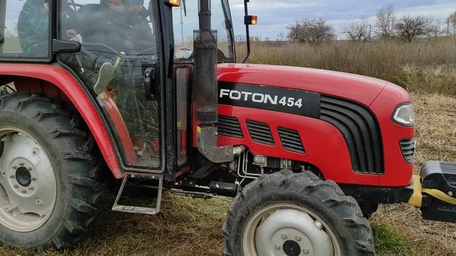 Трактор Foton 454 #трактор #foton454 #фотон454 #деревня #колхоз смотреть онлайн