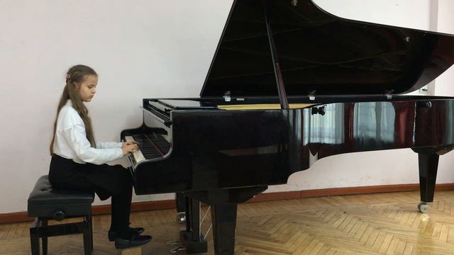 Ф.Кулау Сонатина До мажор, І частина. Виконує Бучковська Богдана, 10 років смотреть онлайн