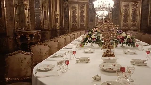 KING'S DINING ROOM OF TURIN ROYAL PALACE ITALY смотреть онлайн