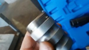 пневма машинка для притирки клапанов. разбираем.